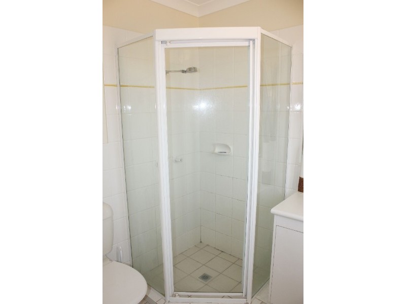 38 Ingles Circuit, Arundel QLD 4214