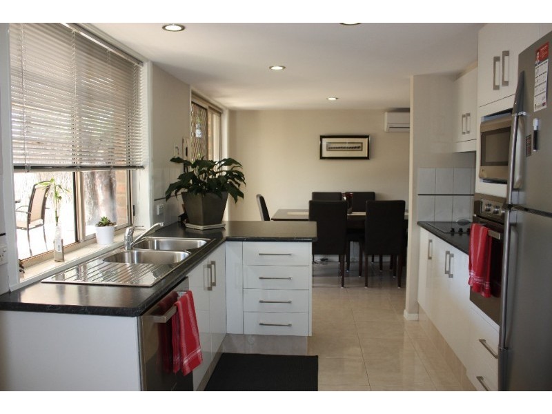 1/348 Oxley Drive, Coombabah QLD 4216