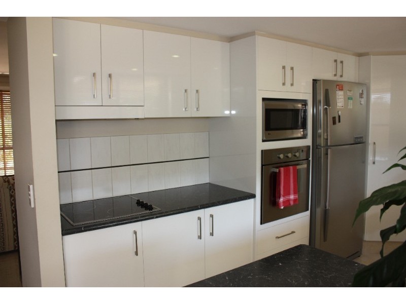 1/348 Oxley Drive, Coombabah QLD 4216