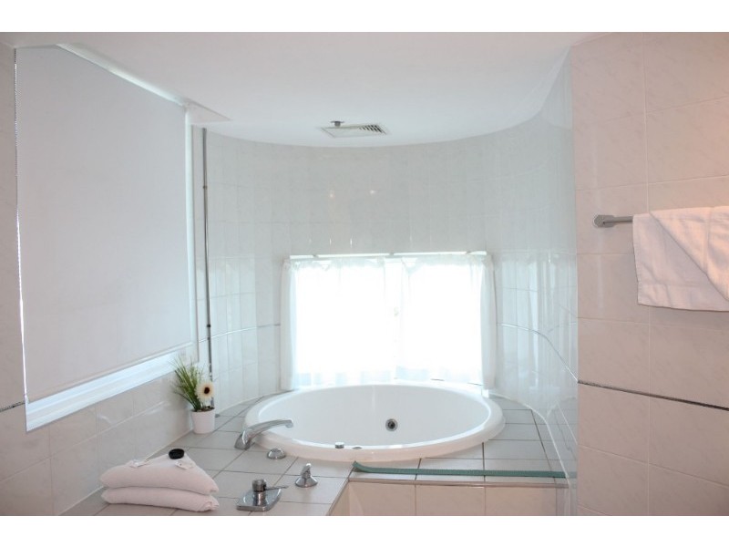 1402/7 Mallana Street, Surfers Paradise QLD 4217