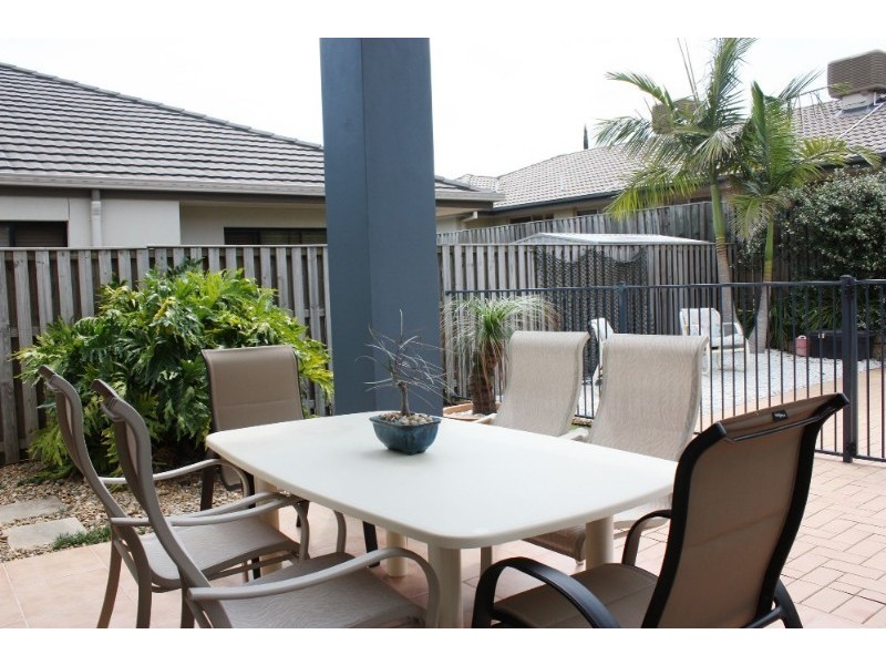 36 Princeton Street, Oxenford QLD 4210