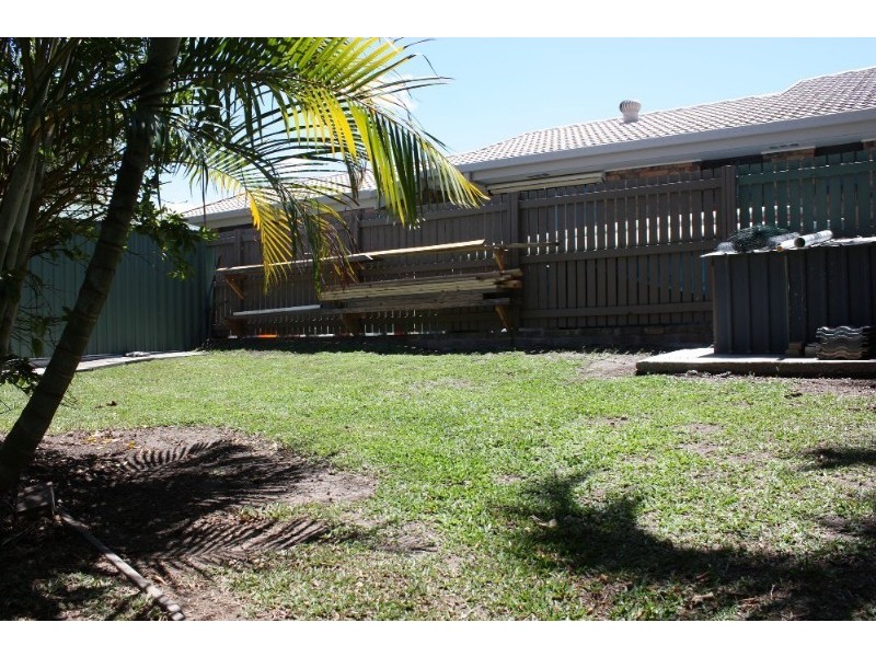 29 Collins Crescent, Benowa QLD 4217