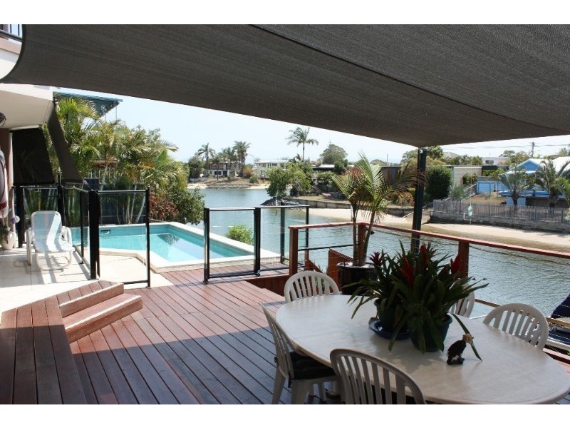 19 Sarasota Key, Broadbeach Waters QLD 4218