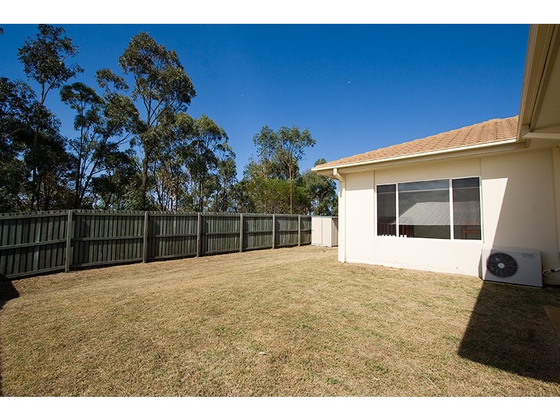 33 Zane Street, Molendinar QLD 4214