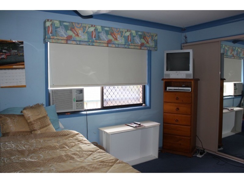 51 Collins Crescent, Benowa QLD 4217