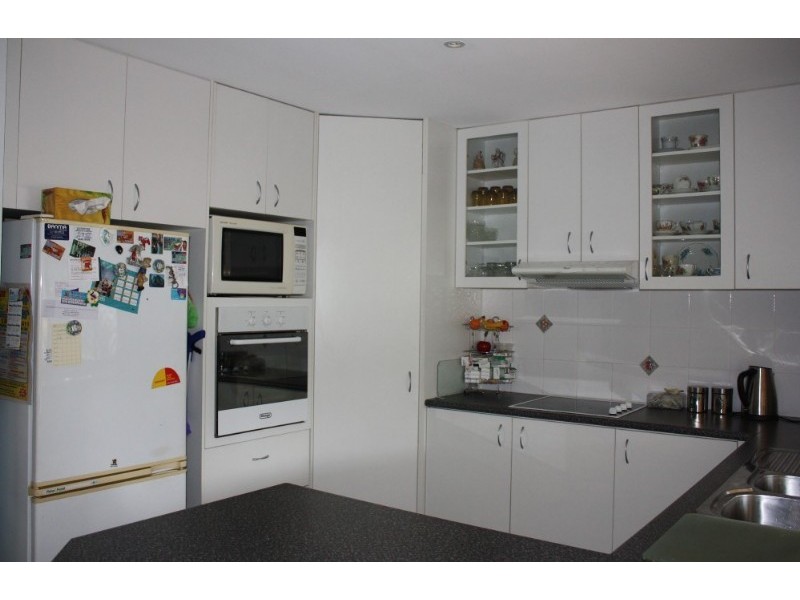 19 Tuena Street, Mudgeeraba QLD 4213
