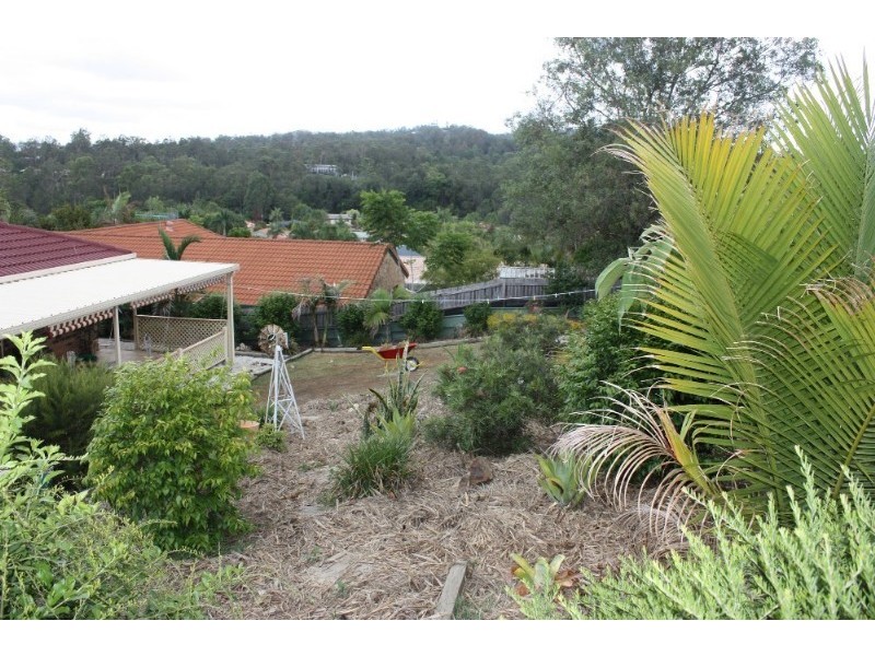 19 Tuena Street, Mudgeeraba QLD 4213