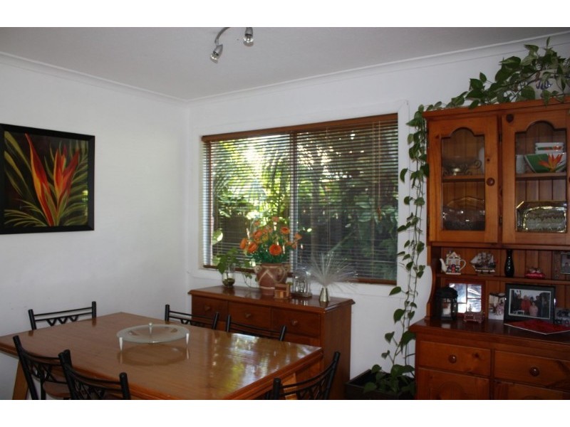 17 Heeb Street, Bundall QLD 4217