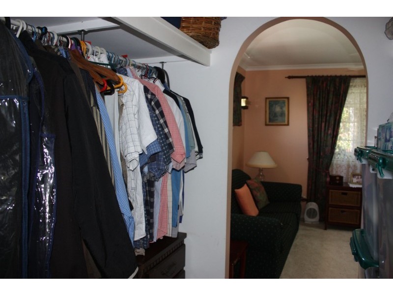 17 Heeb Street, Bundall QLD 4217