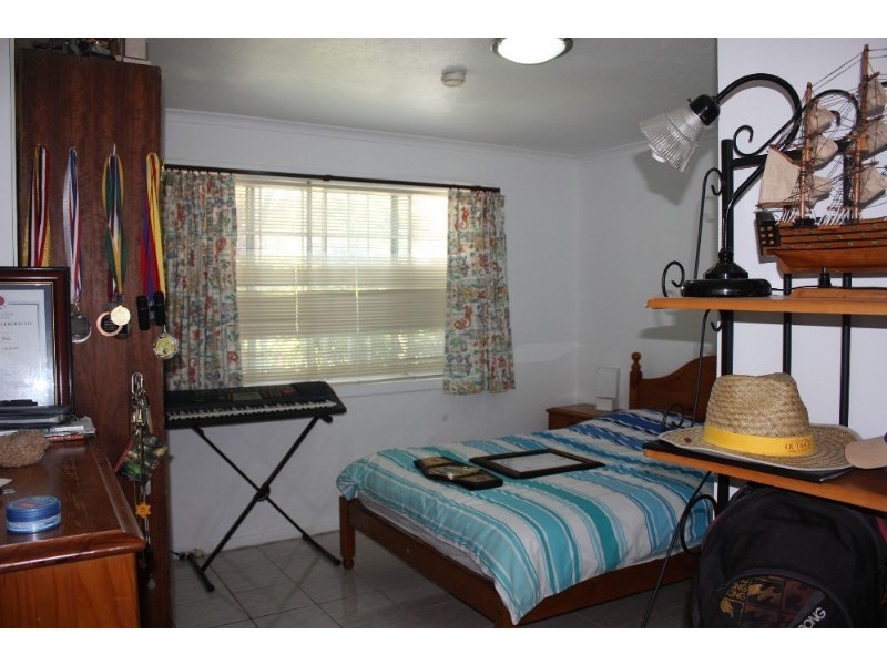 17 Heeb Street, Bundall QLD 4217