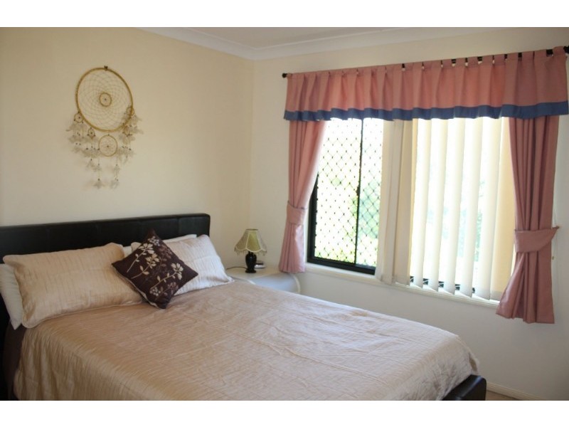 8 Duice Court, Oxenford QLD 4210