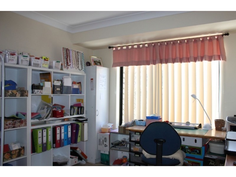 8 Duice Court, Oxenford QLD 4210