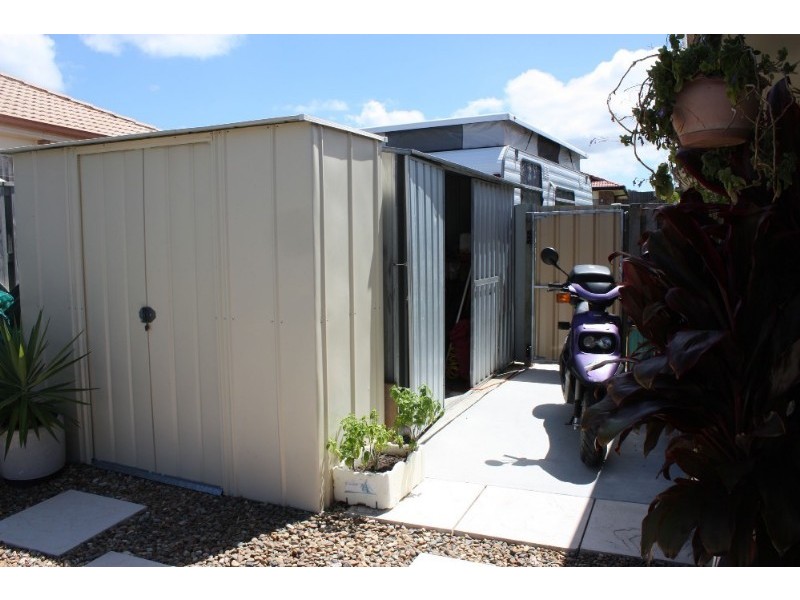 8 Duice Court, Oxenford QLD 4210