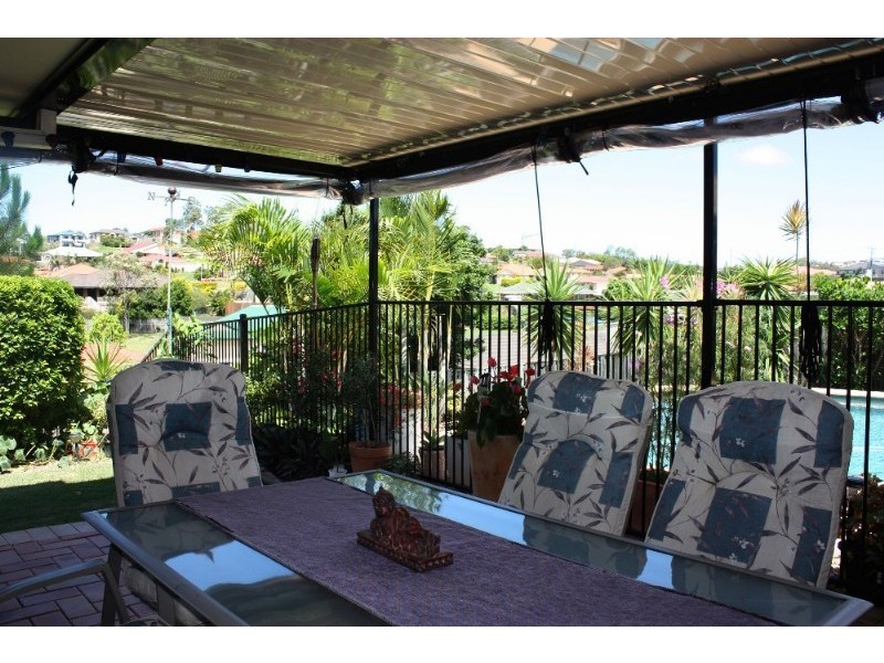 8 Duice Court, Oxenford QLD 4210