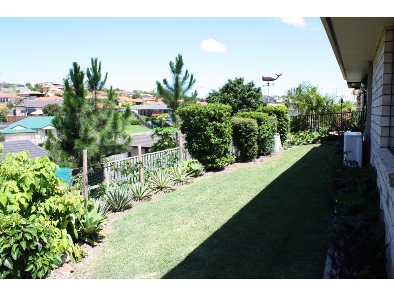 8 Duice Court, Oxenford QLD 4210