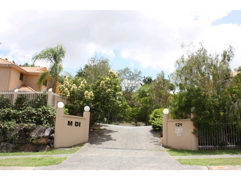 3/121 Greenacre Drive, Parkwood QLD 4214