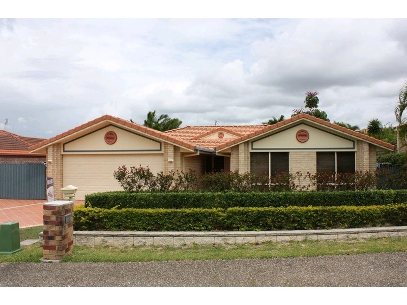 39 Howland Circuit, Pacific Pines QLD 4211
