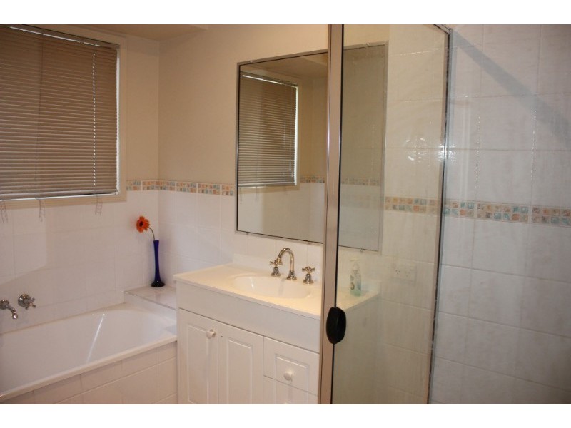 13 Quoll Close, Burleigh Heads QLD 4220