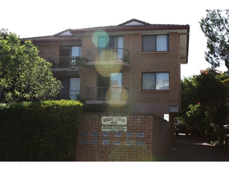 10/6 Lenneberg Street, Southport QLD 4215