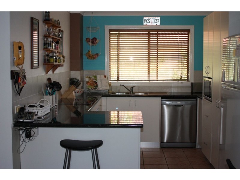 10/6 Lenneberg Street, Southport QLD 4215