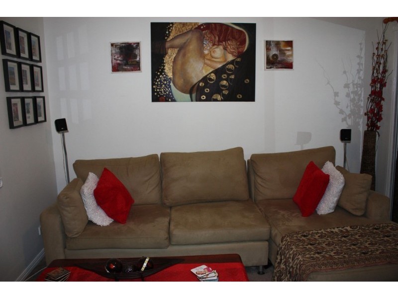 10/6 Lenneberg Street, Southport QLD 4215