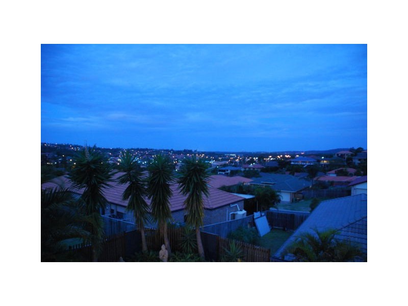 3 Gould Place, Pacific Pines QLD 4211