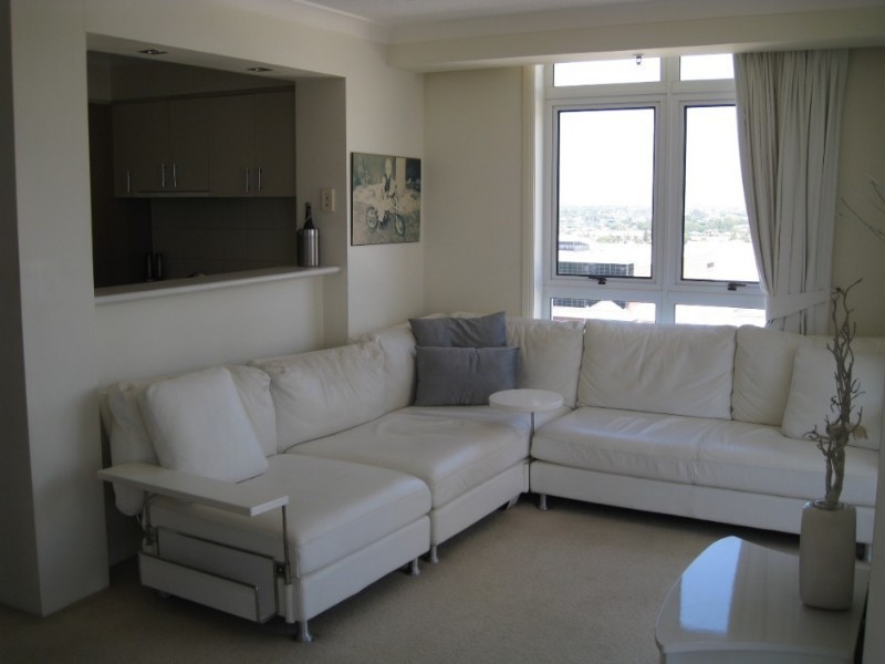 1141/2623 Gold Coast Highway, Broadbeach QLD 4218