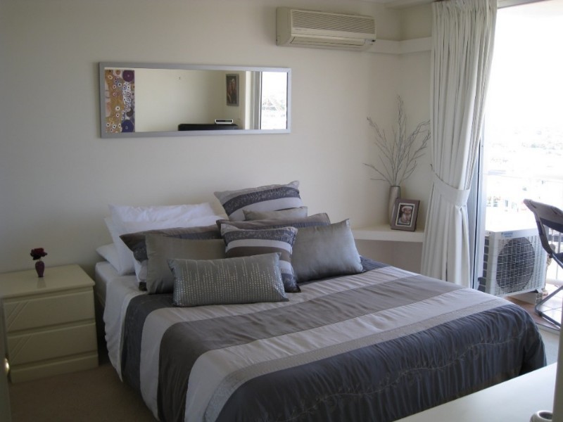 1141/2623 Gold Coast Highway, Broadbeach QLD 4218