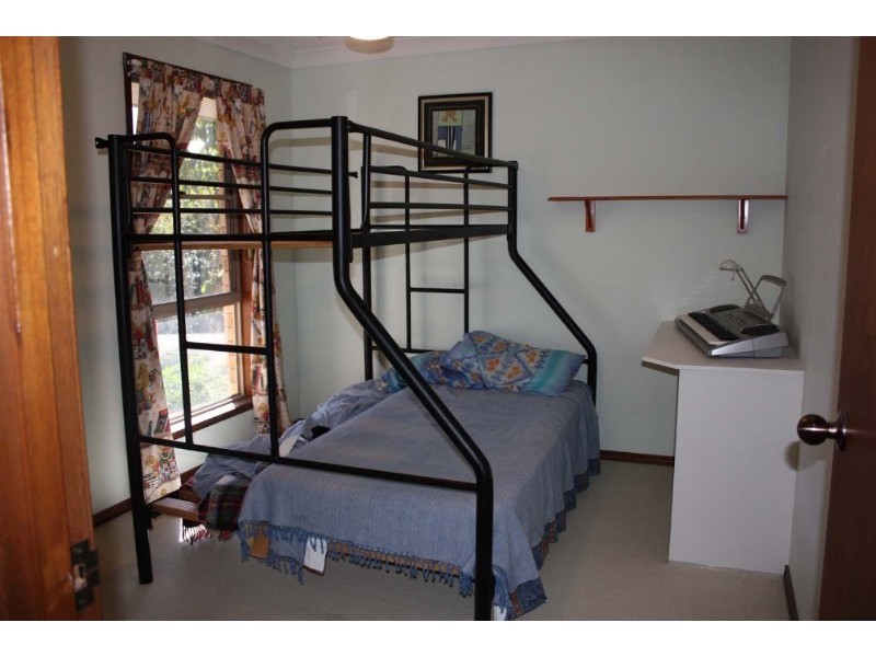 301 Central Street, Arundel QLD 4214