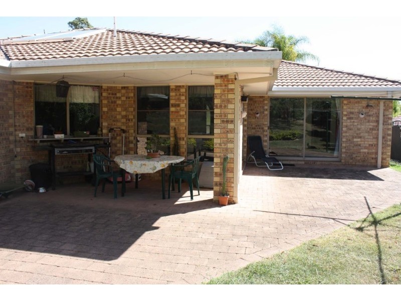 301 Central Street, Arundel QLD 4214