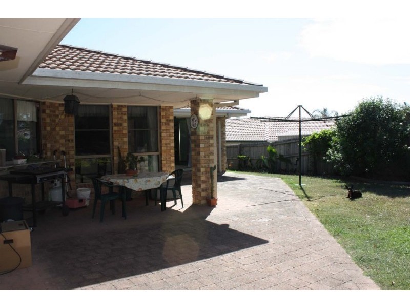 301 Central Street, Arundel QLD 4214