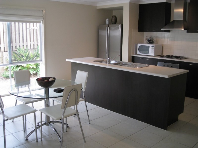 7 Koolang Crescent, Reedy Creek QLD 4227