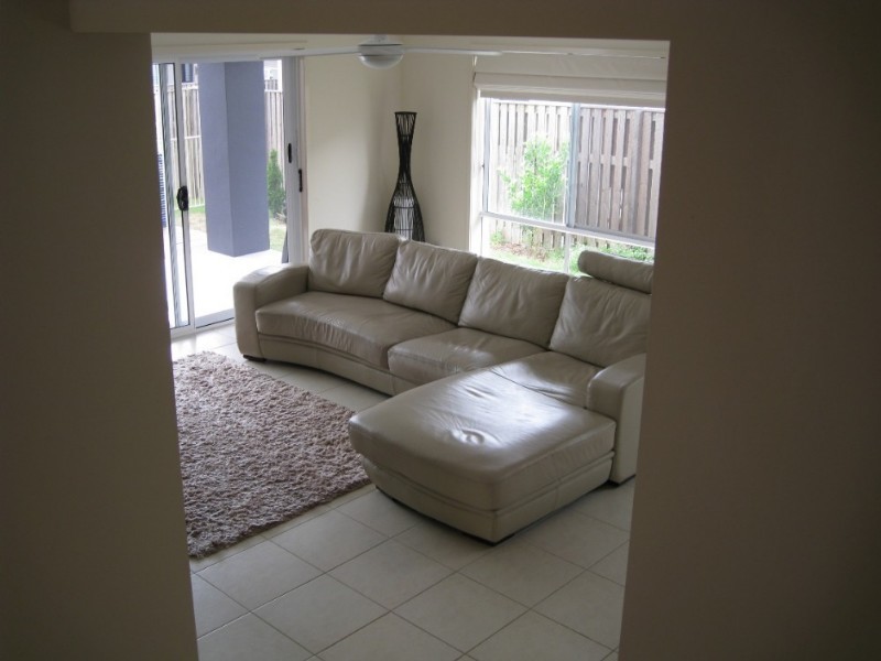 7 Koolang Crescent, Reedy Creek QLD 4227