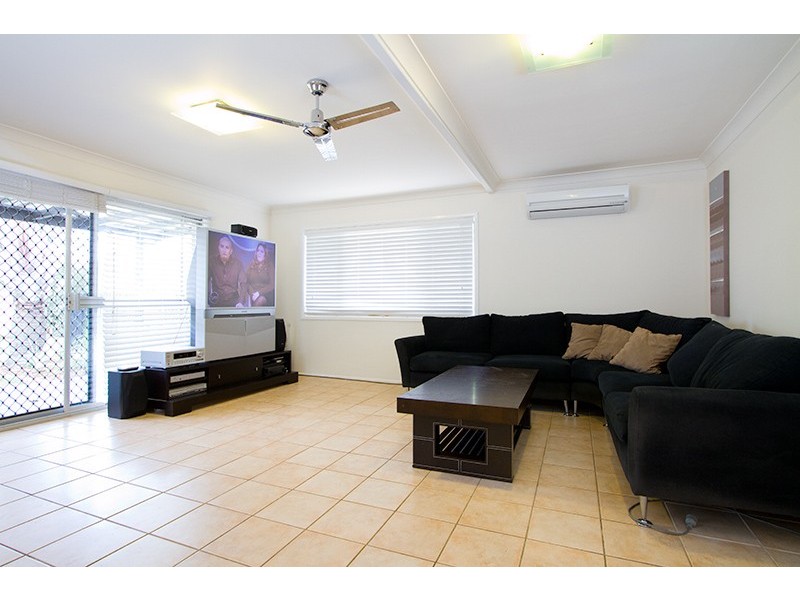 5 McCleary Street, Sorrento QLD 4217