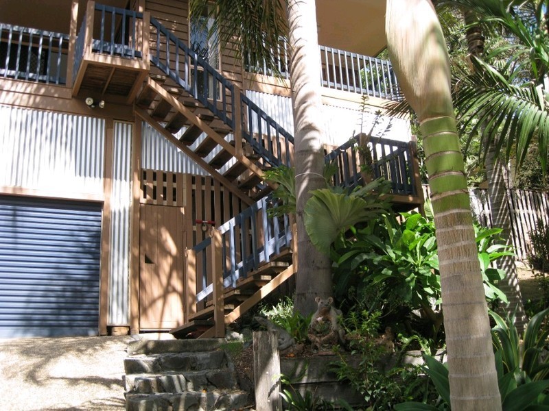 12 Bellona Court, Pacific Pines QLD 4211