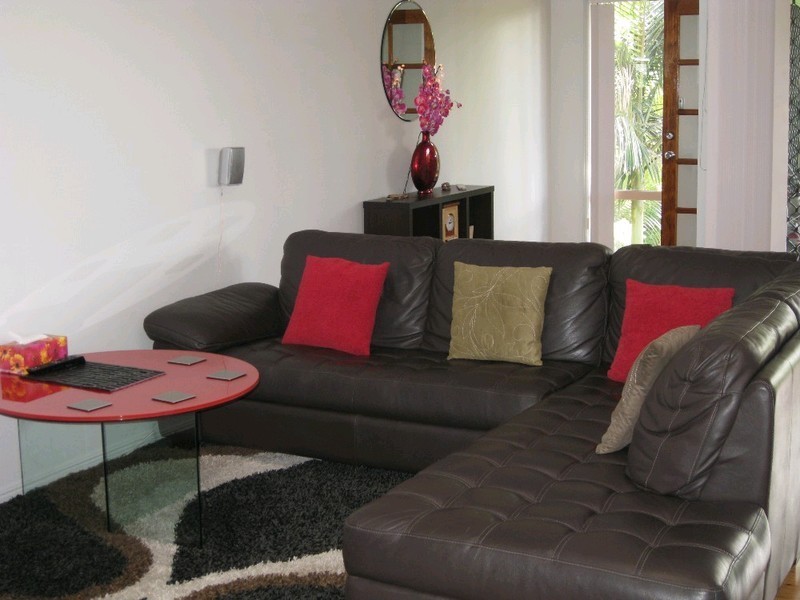 12 Bellona Court, Pacific Pines QLD 4211