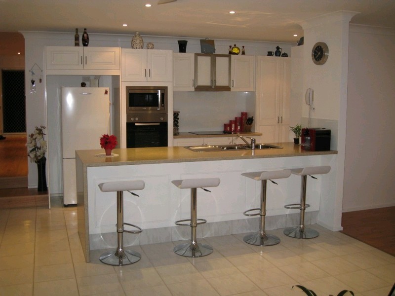 5 Baxter Court, Arundel QLD 4214