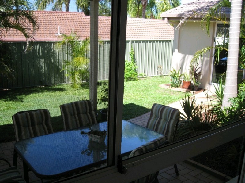 5 Baxter Court, Arundel QLD 4214