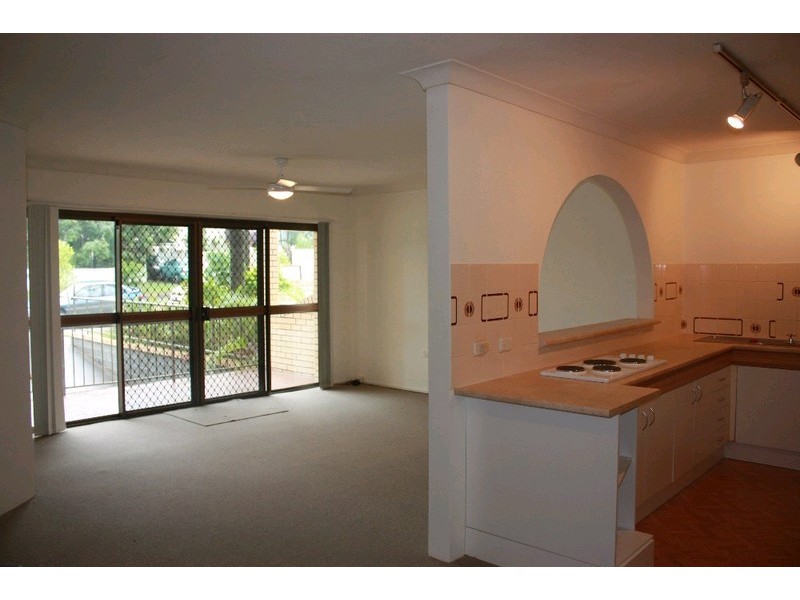 3/16 St Kilda Avenue, Broadbeach QLD 4218