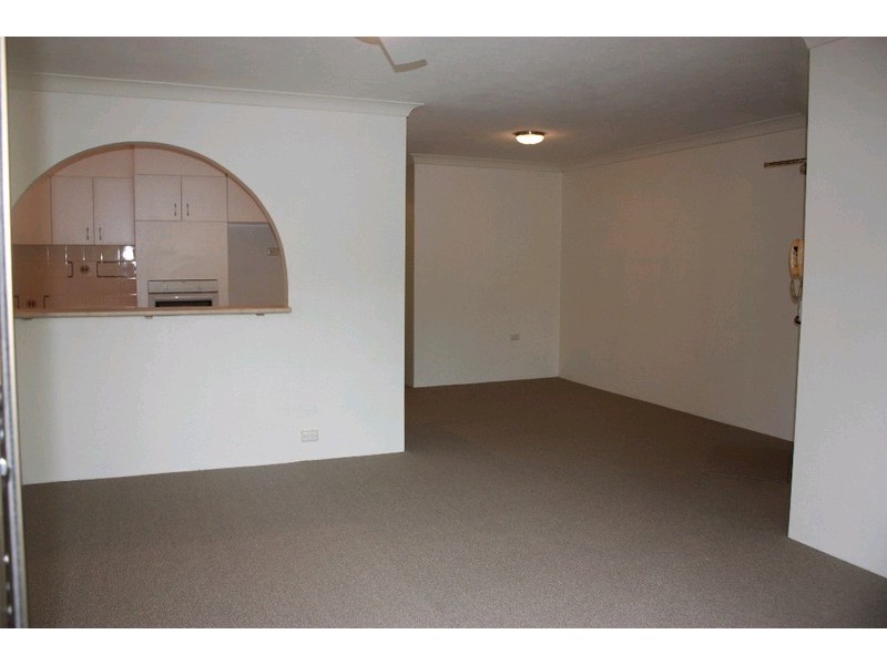 3/16 St Kilda Avenue, Broadbeach QLD 4218