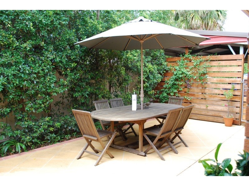 7 Clare Street, Southport QLD 4215