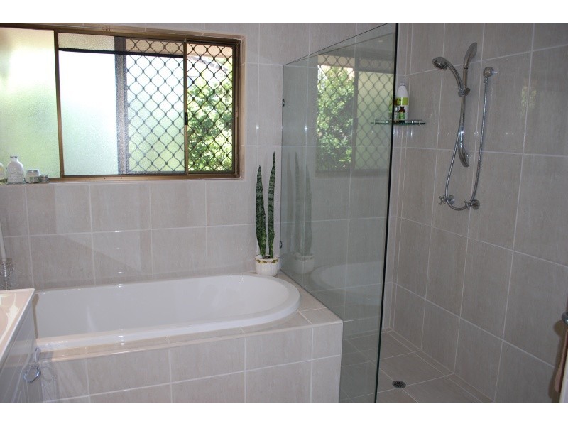 7 Clare Street, Southport QLD 4215