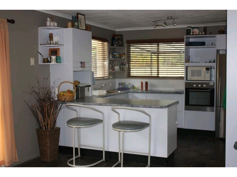 71 Glade Drive, Gaven QLD 4211