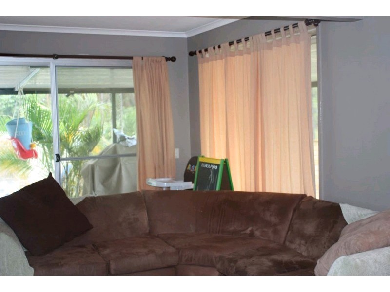 71 Glade Drive, Gaven QLD 4211