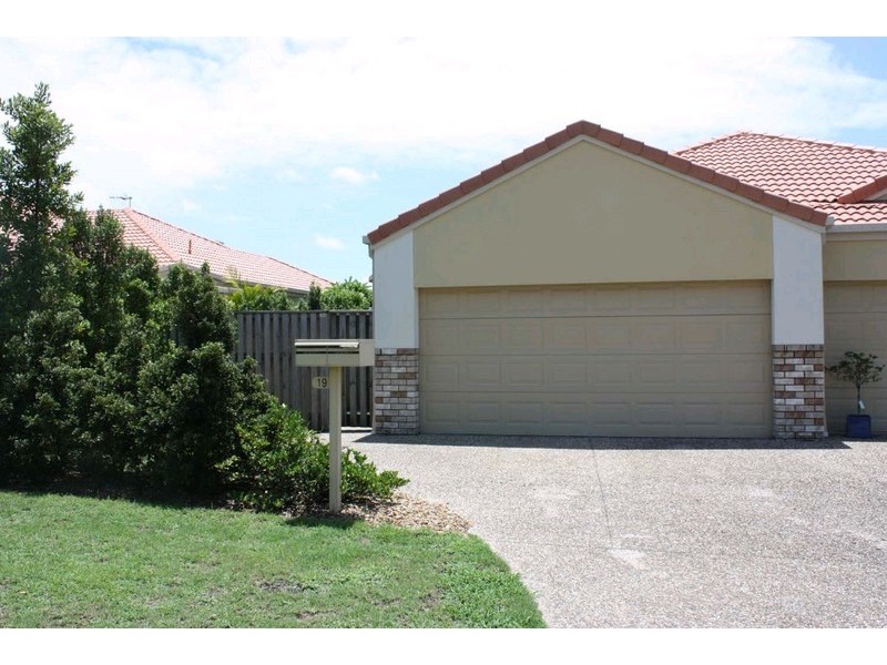 1/19 Hellman Street, Molendinar QLD 4214