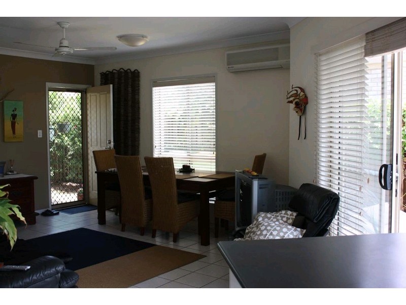1/19 Hellman Street, Molendinar QLD 4214