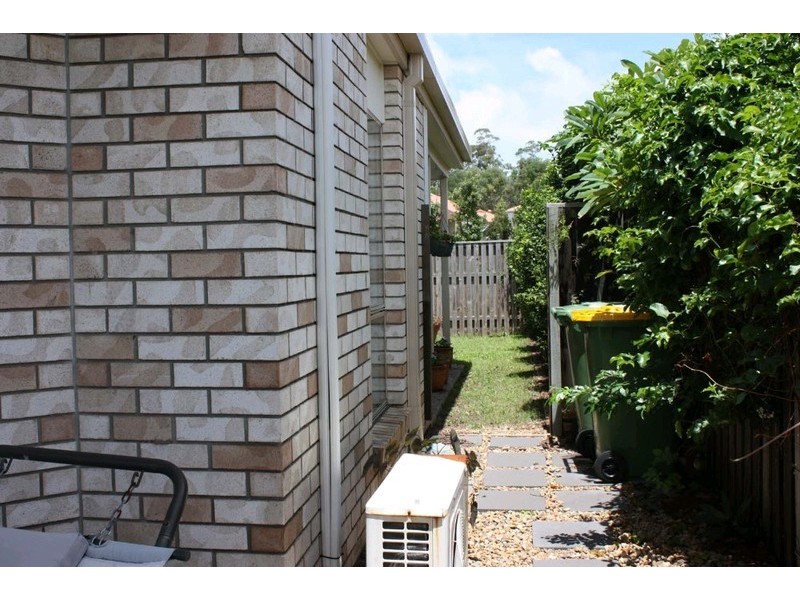 1/19 Hellman Street, Molendinar QLD 4214