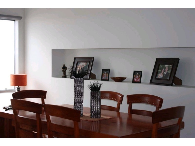 15 Laughlen Chase, Pacific Pines QLD 4211