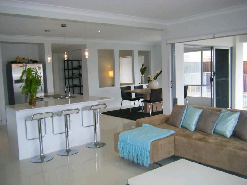 26 Wunburra Circle, Pacific Pines QLD 4211