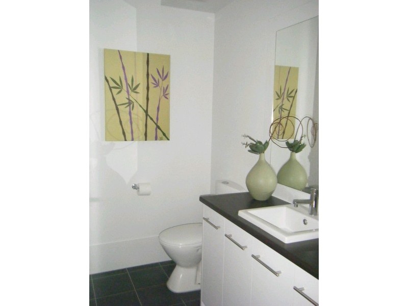 26 Wunburra Circle, Pacific Pines QLD 4211